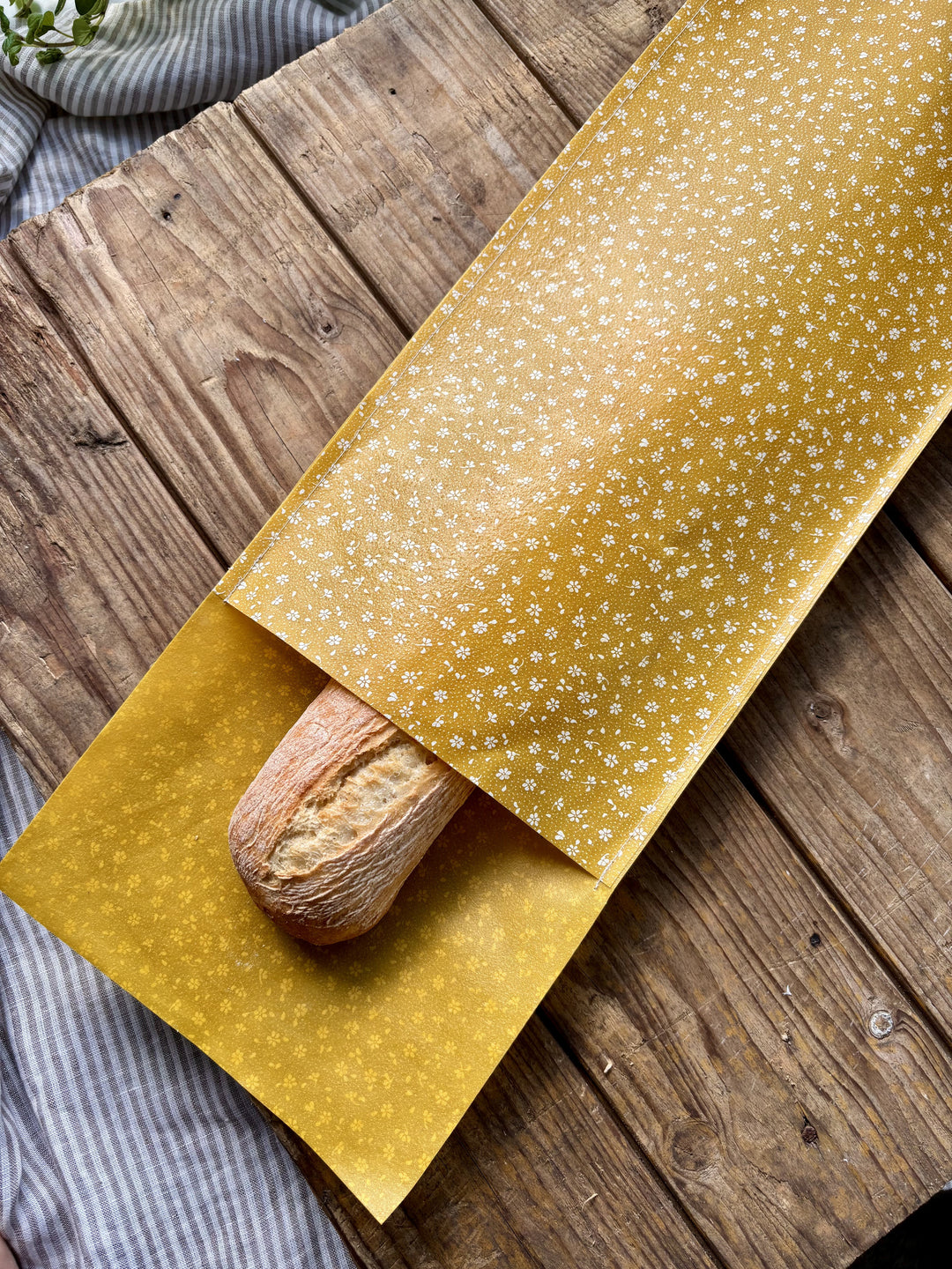 Beeswax baguette bag - reusable baguette bag - beeswax bread bag - sac à pain