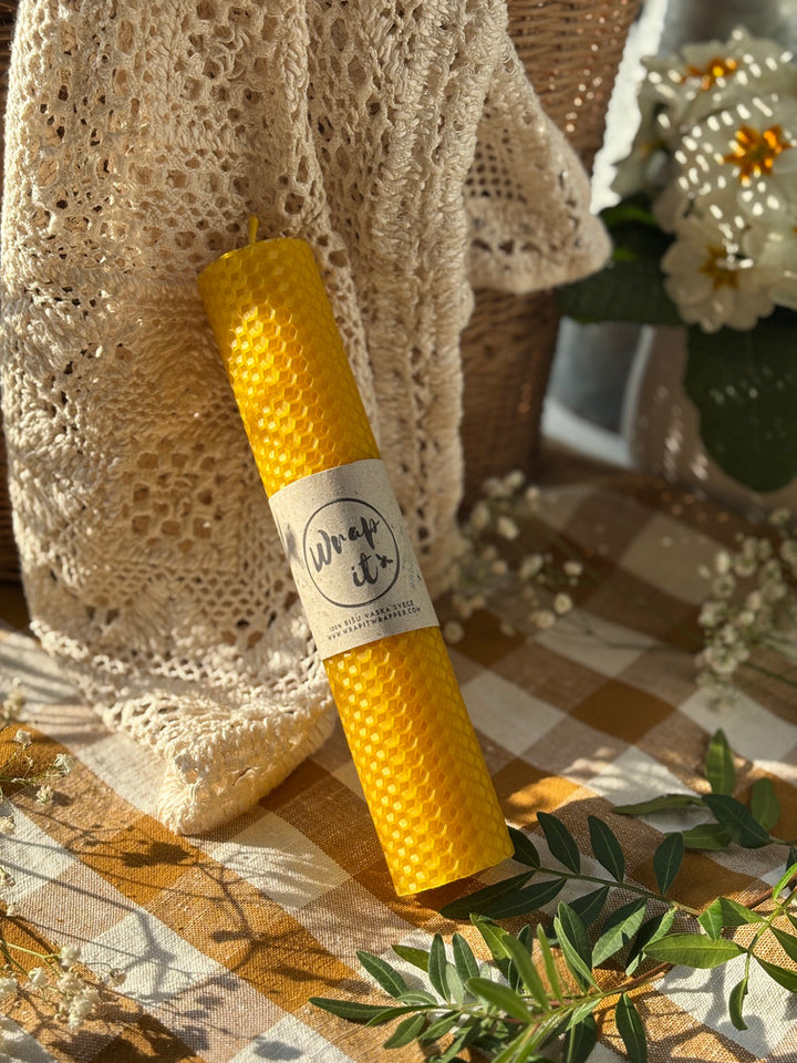 BEESWAX CANDLE 20.5cm x 3.5cm