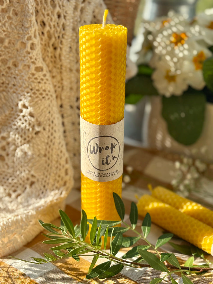 BEESWAX CANDLE 20.5cm x 3.5cm