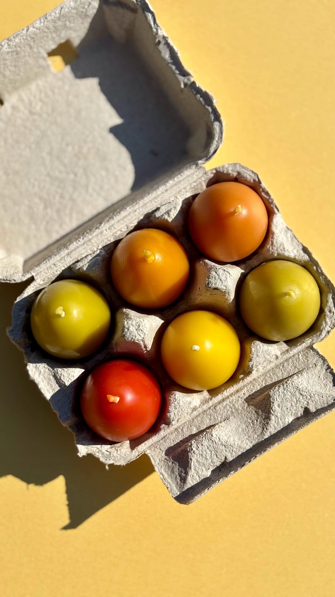 BEESWAX EGG CANDLE SET COLORFUL