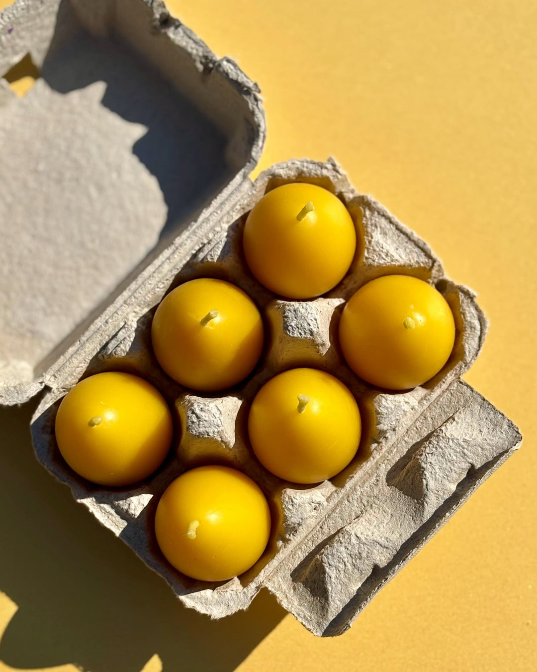 BEESWAX EGG CANDLE SET