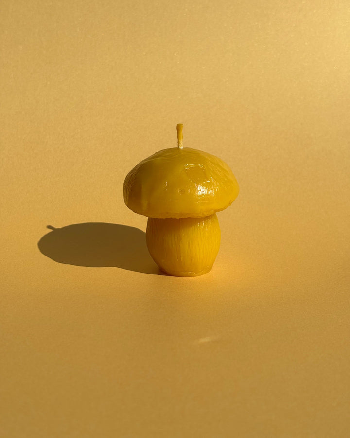 BEESWAX BOLETUS CANDLE